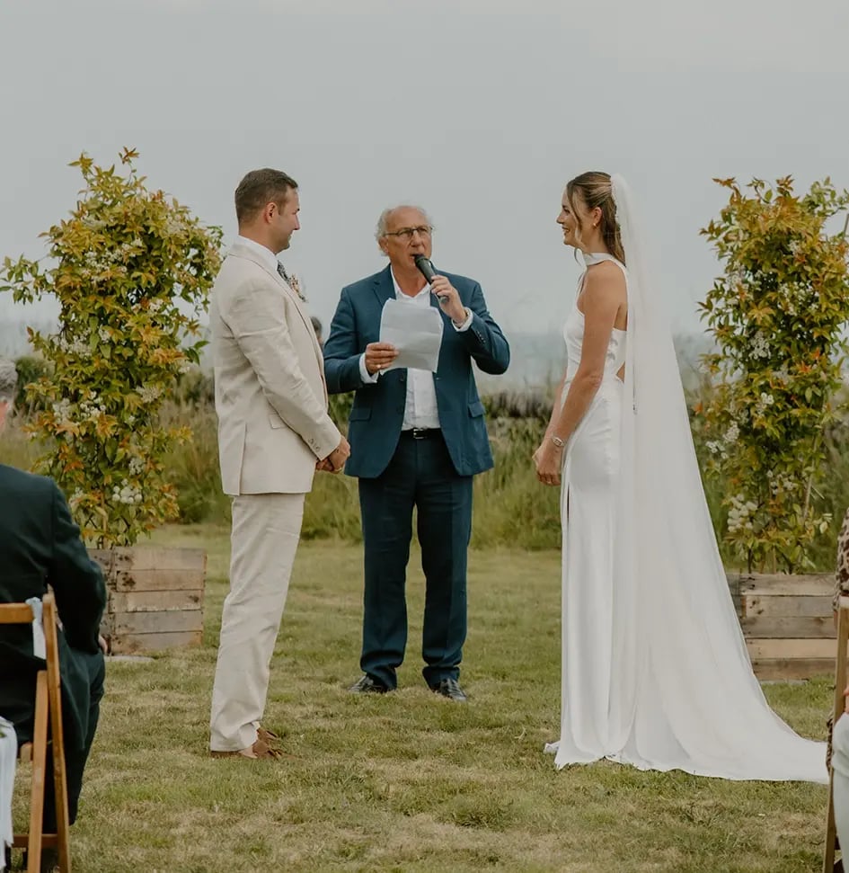 Simon the celebrant wedding vows being taken with simon officiating-1